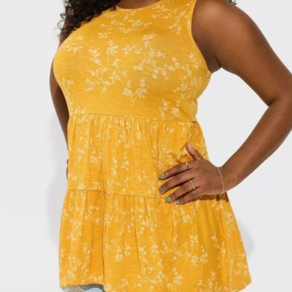 Torrid NWT Yellow Floral Tiered Babydoll Blouse 0669 - Picture 2 of 13